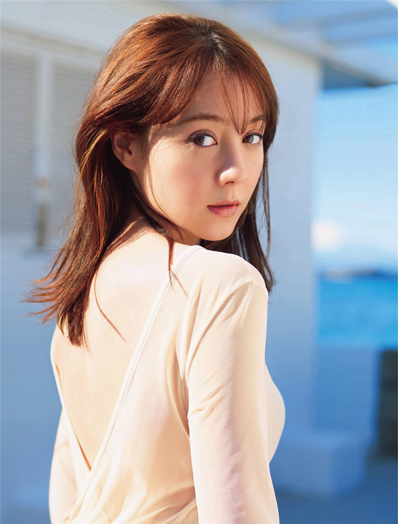 图片[4]-双层公寓美女！德日混血《トリンドル玲奈》年初将揭露泳衣摄影集-真好呀